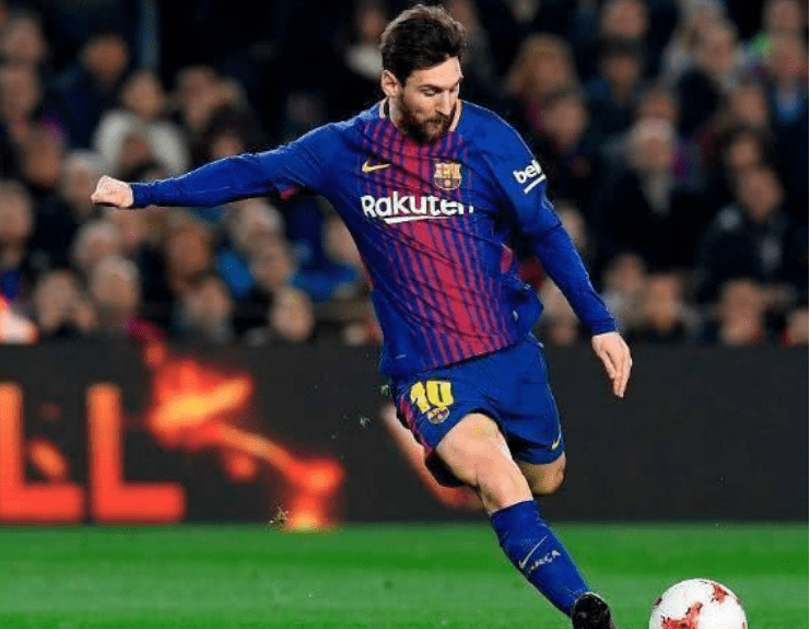 从弗里克的摇头中读懂了一切，巴萨的复兴之路还很漫长 巴塞罗那