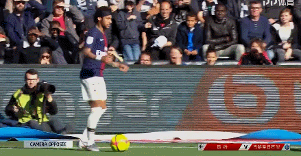 中超客场霸主！2025赛季客场积分榜揭晓，海港35分领跑，冠军当之无愧（中超客场之王！2025赛季客场积分出炉，海港35分领跑，实至名归）