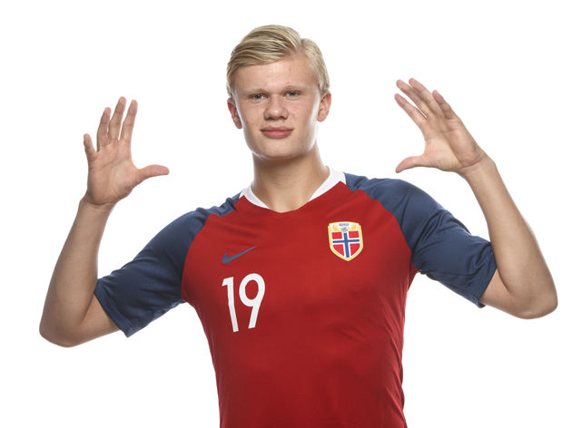 极致空气动力学 1997年迈凯伦梅赛德斯F1车队的Actros 2557运输车