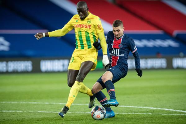 西甲最新轮次比赛结果，皇马小胜巴塞罗那（西甲本轮战报：皇马小胜巴萨）