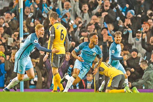 比肩传奇，姆巴佩成皇马队史第四位欧冠上演大四喜的球员