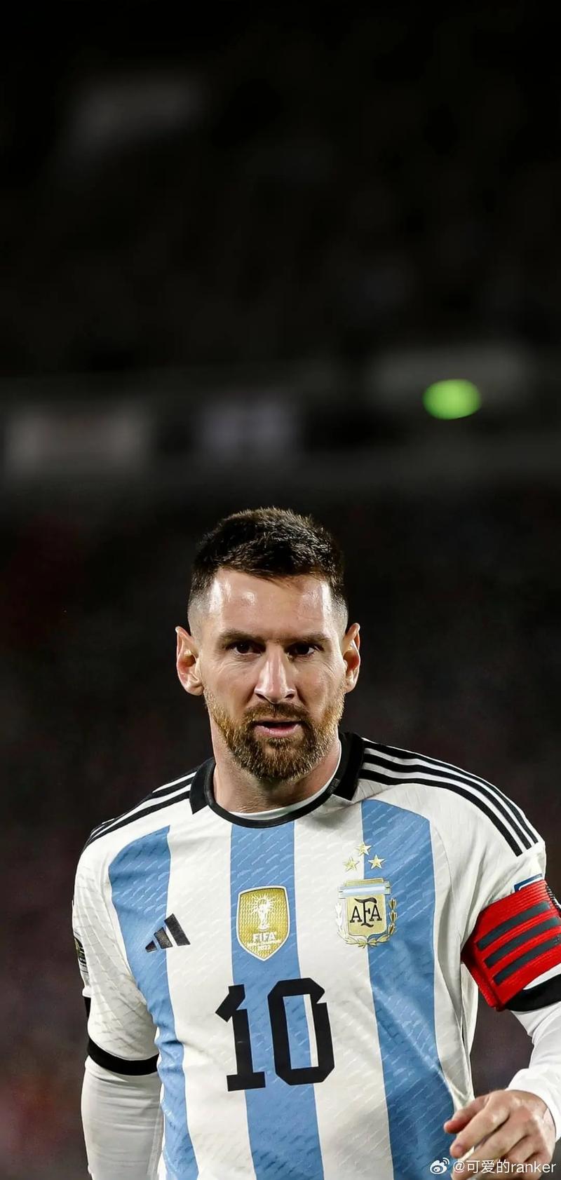 消息人士透露，拜仁对从曼联挖角充满信心，双方已就一月份的重磅交易展开谈判。